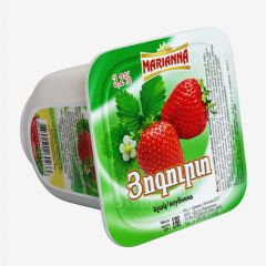 00-00032935 Yogurt "Marianna" strawberry 3.2% 125g