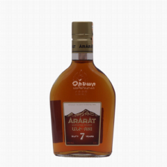 00-00056159 Cognac "Ararat" 7y 250ml