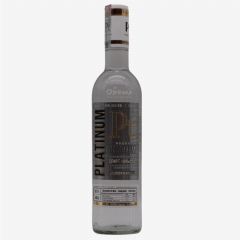 00-00018284 Vodka "Platinum" 700 ml